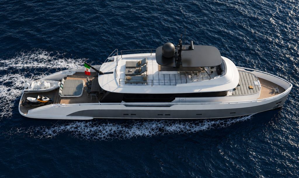 TM90 27m motor yacht — exterior